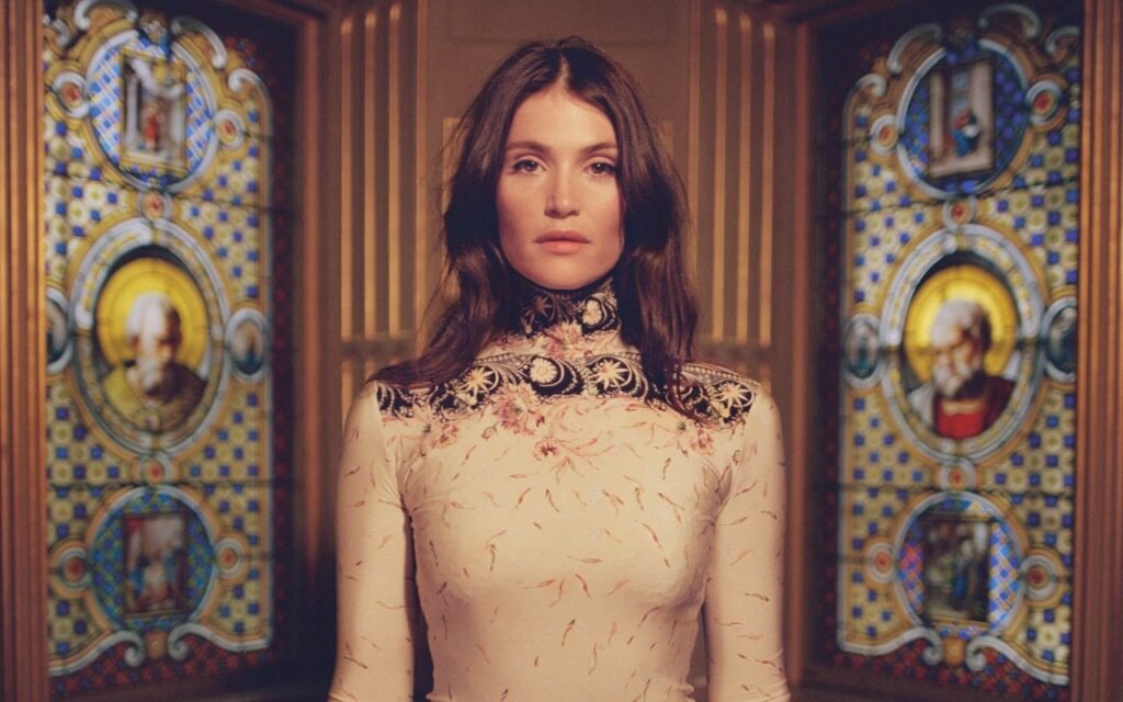 Gemma Arterton: ‘Non sceglierei un ruolo da Bond girl ora’
